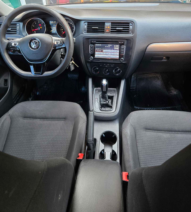 2015 Volkswagen Jetta in Cars & Trucks in Ottawa - Image 3