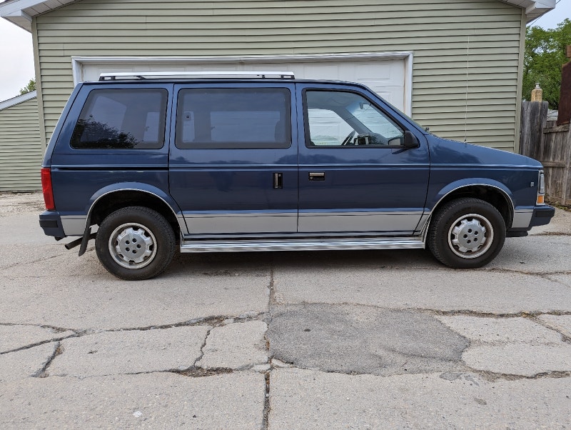 1987 Dodge Caravan Classic Cars Winnipeg Kijiji