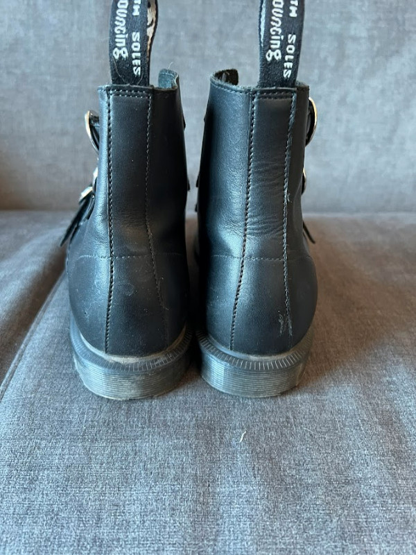 Doc Martens Maudie 38 (UK 5) noires dans Femmes - Chaussures  à Ville de Montréal - Image 3