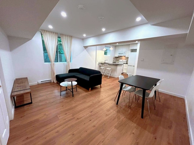 5745 Av. de Darlington — photo 1