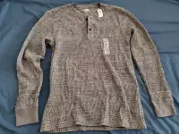Two Old Navy Men's Chunky Texture Thermal Henley Shirt - Medium