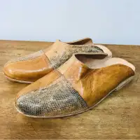 Vintage hand made snake skin shoes . New never used