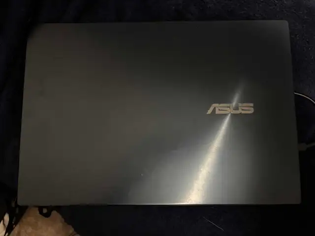 Dual Screen Laptop in Laptops in Strathcona County - Image 4