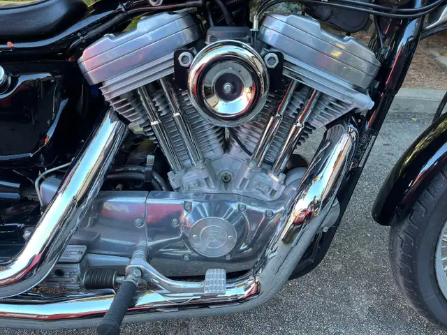 2001 Harley Davidson sportster 883 bobber in Street, Cruisers & Choppers in Mississauga / Peel Region - Image 8