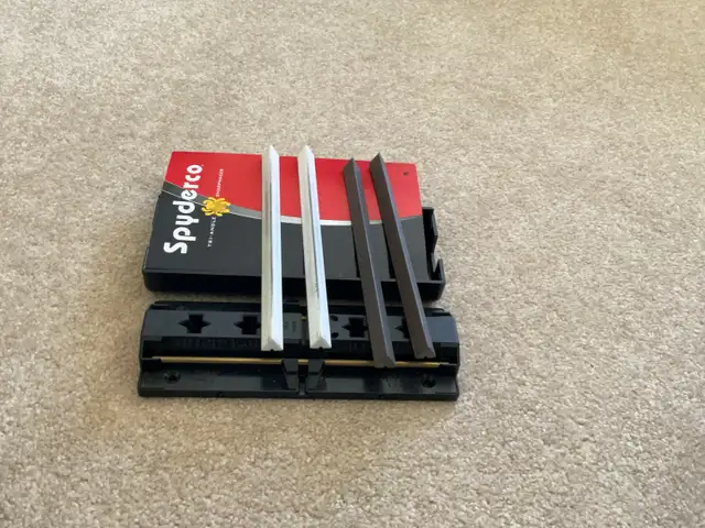 Spyderco Tri-Angle Knife Sharpener64141839681282120