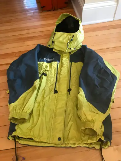 TOP QUALITY COLUMBIA TITANIUM WATERPROOF SKI JACKET WITH FLEECE, View more