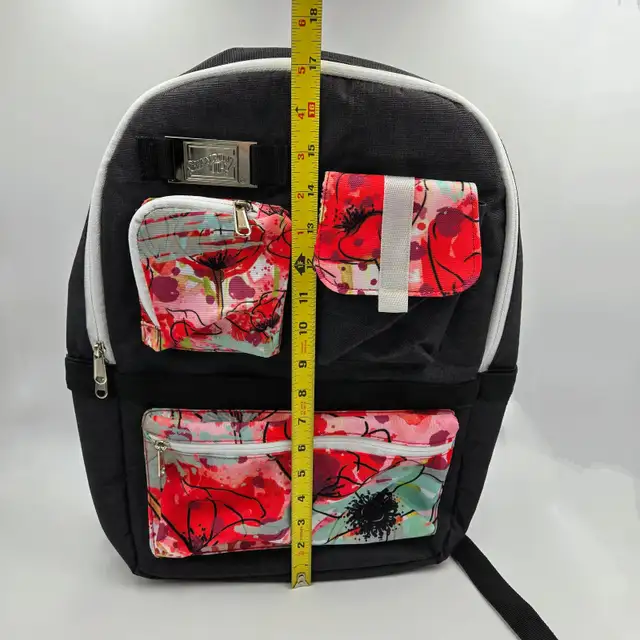 Stampin’ Up! On Stage Backpack Poppies Flowers Red Black Convent in Bags & Luggage in Strathcona County - Image 11