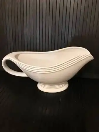 Roscher ceramic gravy bowl $25, 3 cups, white, gently used Other brown gravy one $10 Mississauga