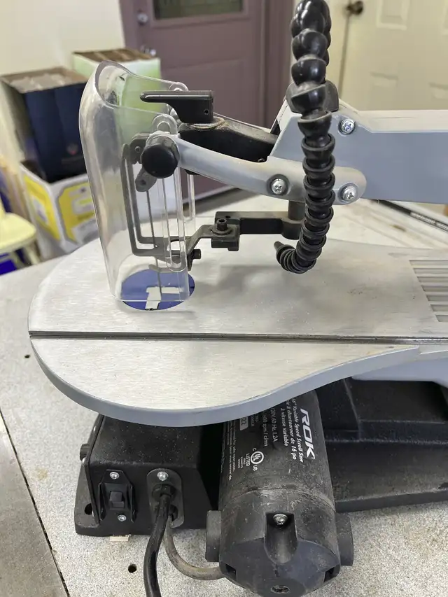 ROK 16” Variable Speed Scroll Saw64645240208769122