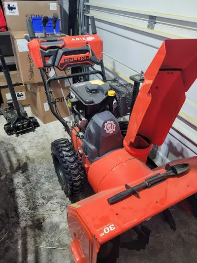 Arians 30" deluxe snowblower, View more