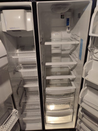 Fridge GE for spare parts.(Compressor not working.)