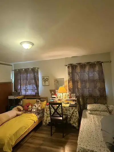 Room for rent on sharing basis