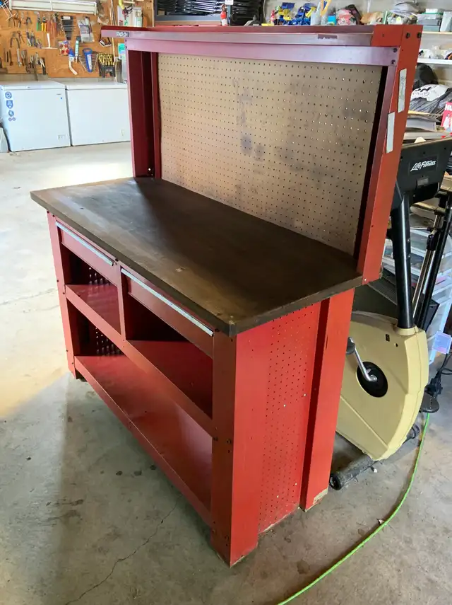 Stack On Workbench - Trade Possible in Tool Storage & Benches in Hamilton - Image 3