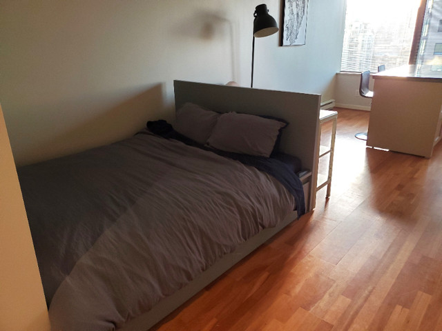 Fully furnished studio in Coal Harbour - includes utilities in Long Term Rentals in Downtown-West End - Image 4