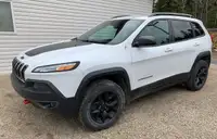 2018 Jeep Cherokee Trailhawk 4 x 4