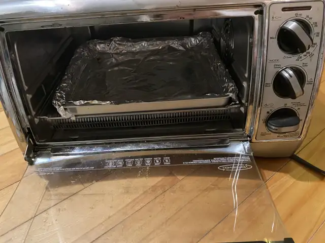 Mini oven in great condition in Stoves, Ovens & Ranges in Bedford - Image 3