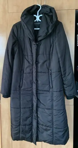 Manteau d’hiver noir MEDIUM long pour femme COMME NEUF – DISPO À, View more