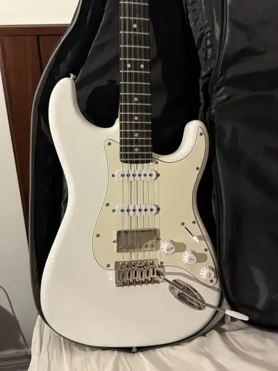 Donner DST-152 Electric guitar, View more