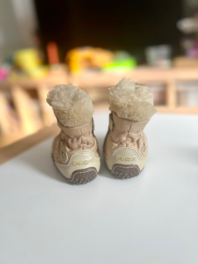 Toddler winter boots size 4 in Clothing - 12-18 Months in Mississauga / Peel Region - Image 3