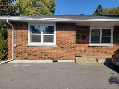 Private room available in a six-bedroom shared unit in Kingston, Ontario. The unit is located close...