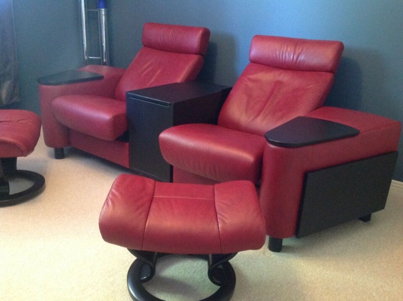 Ekornes Stressless Home Theatre Seating, leather, 2 ottomans Chairs