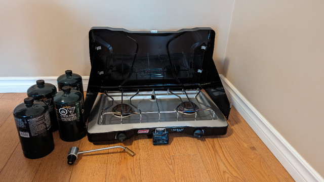 Coleman Triton Series 2 Burner Camp Stove and Fuel in BBQs & Outdoor Cooking in Penticton