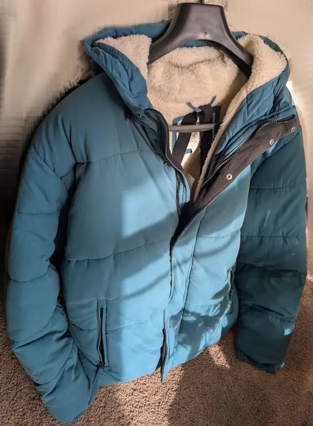 American Eagle Parka 3XL XXXL in Men's in Winnipeg - Image 2