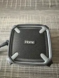 ihome Bluetooth speaker 