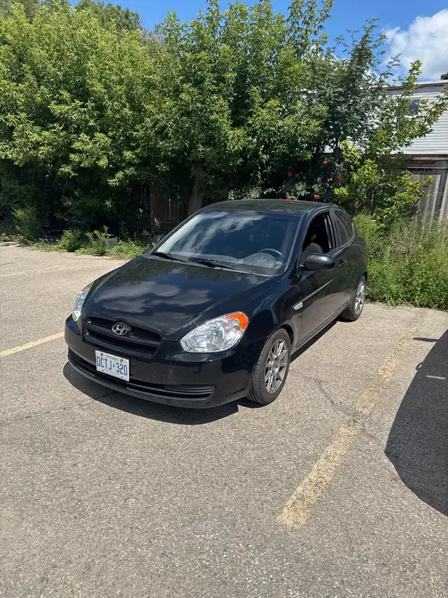 2011 Hyundai accent