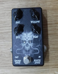 Airis Effects Savage Drive (Overdrive Pedal)