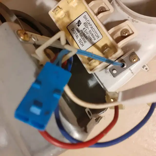 Maytag MDE2400AZW Dryer Blower Motor Assembly in Washers & Dryers in City of Toronto - Image 6