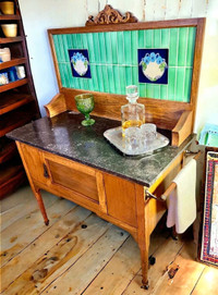 Antique Victorian Vanity/Washstand