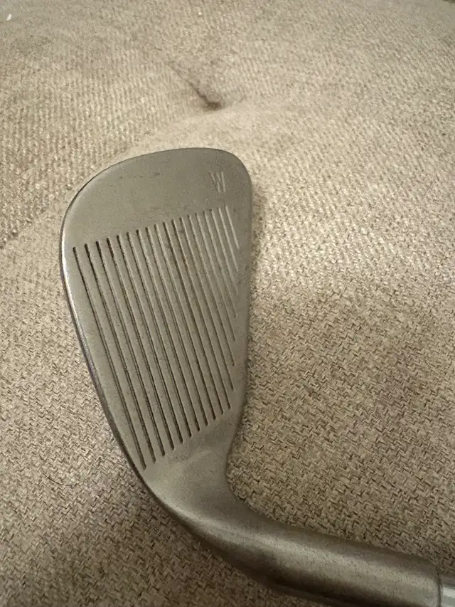 PING - Vintage golf collection in Golf in Hamilton - Image 4