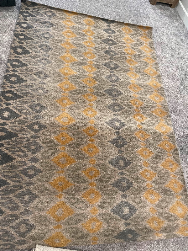 MODERN CRATE AND BARREL RUG IN GREY, YELLOW, AND BLUE - 6' X 9' in Rugs, Carpets & Runners in Calgary