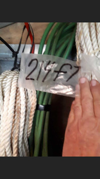 214 FT of NEW 5/8 inch nylon rope