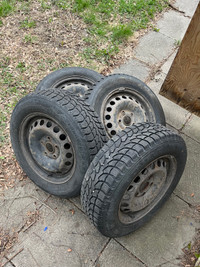 Rims 195/65/R15 - avec pneus Hiver