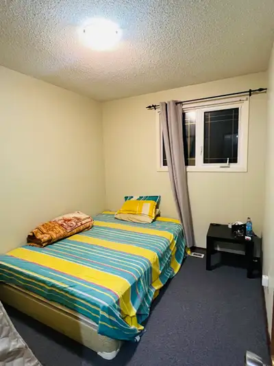 2 private rooms available Clean house Furnishined Open living room with TV and sound system Parking...