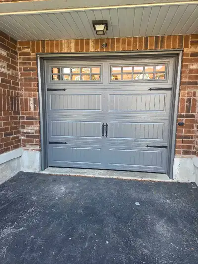 PROFESSIONAL SERVICES FOR RESIDENTIAL AND COMERCIAL GARAGE DOORS AND OPENERS, FOR FREE ESTIMATE TEXT...