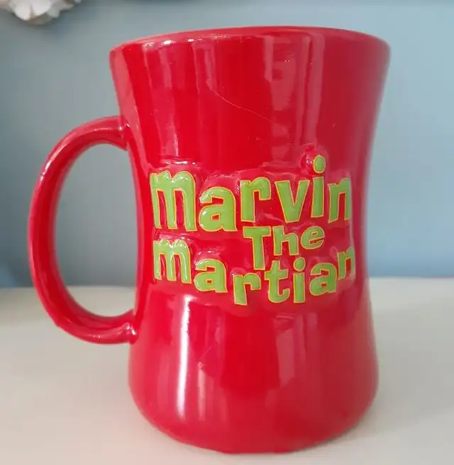 Marvin the Martian red embossed 3D coffee mug cup Warner Looney in Arts & Collectibles in Markham / York Region - Image 6