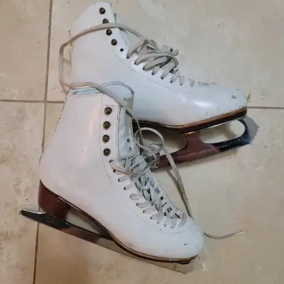 Girls figure skates , View more