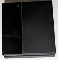 PlayStation 4 500GB - bonne/good condition