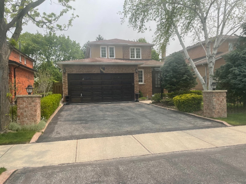 Charming Detached 3Bedroom House in River Oaks, Oakville Long Term