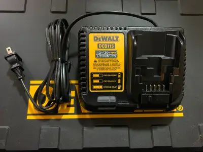 DEWALT 12V / 20V FAST BATTERY CHARGER, View more