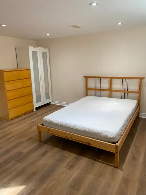Fully furnished two bedroom basement apartment in a quiet neighborhood in Streetsville. Separate ent...