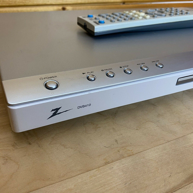 Zenith DVD Player DVB-410 in Video & TV Accessories in Burnaby/New Westminster - Image 2