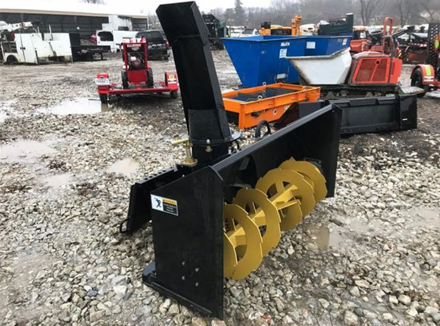 Industrial 68" Skid Steer Snow Blower in Snowblowers in Windsor Region - Image 3