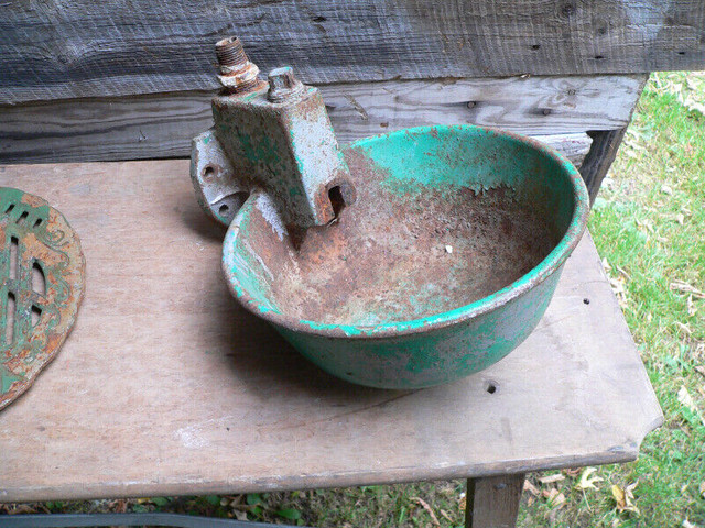 plusieurs outils antique a différent prix dans Art et objets de collection  à Lanaudière - Image 4