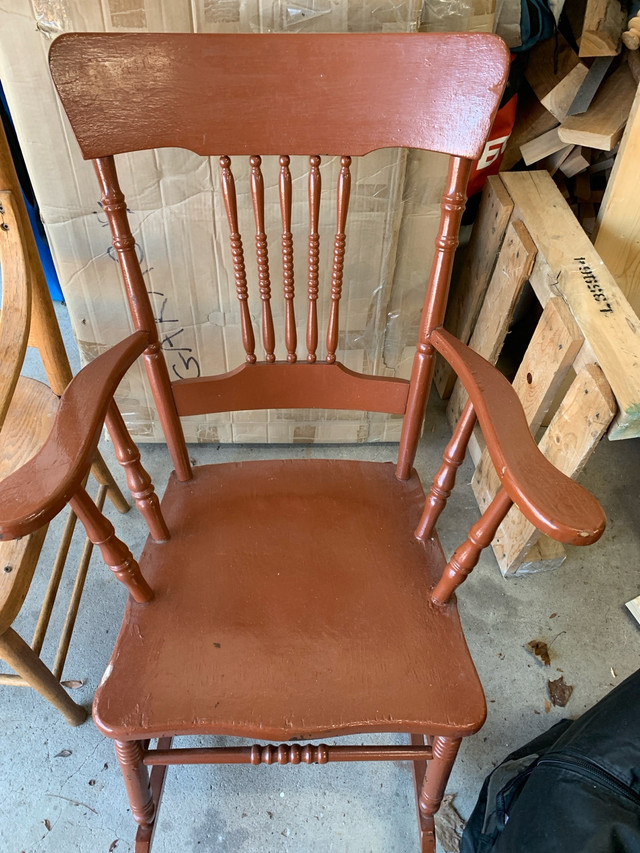 Antique chairs  in Chairs & Recliners in Markham / York Region - Image 4