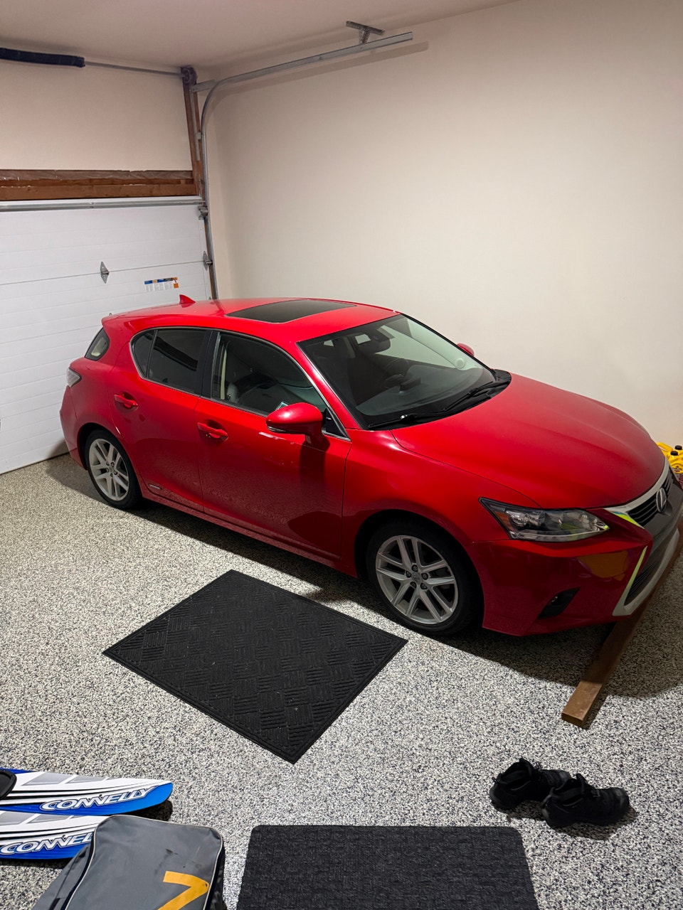 Lexus CT200, like new, fuel efficient Lexus. | Cars & Trucks | Calgary ...