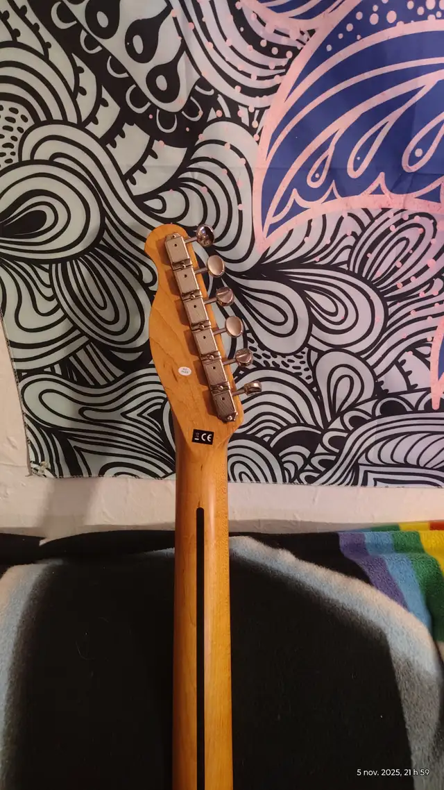 telecaster harley benton te62 DB de luxe in Guitars in Sherbrooke - Image 6